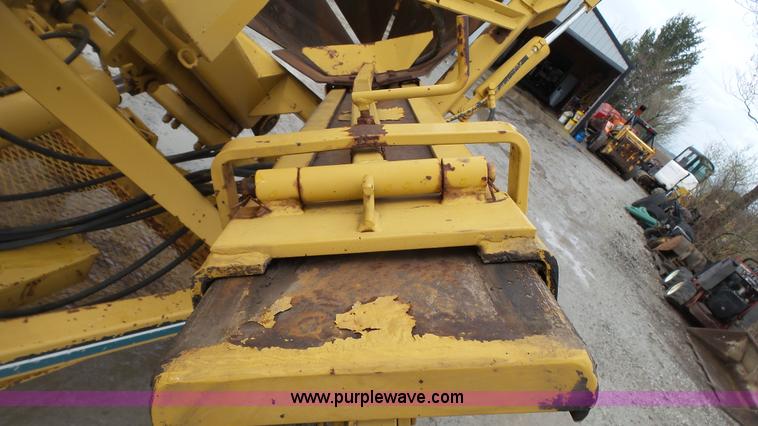 image for item L1348 1998 Vermeer TS-44A tree spade