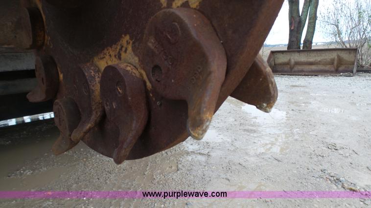 image for item L1350 Rayco RG1672 stump grinder