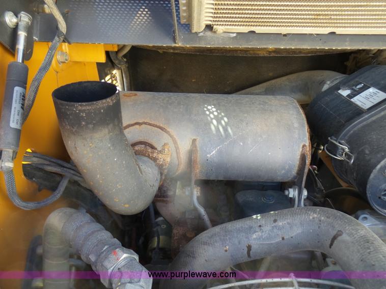 image for item L1532 2010 Case 450CT Series III skid steer