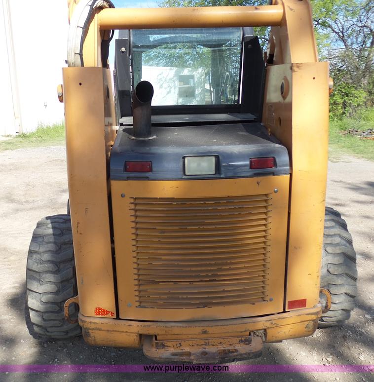 image for item L1533 2006 Case 465XT skid steer