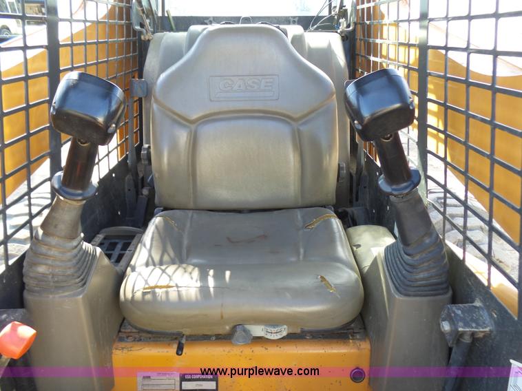 image for item L1533 2006 Case 465XT skid steer