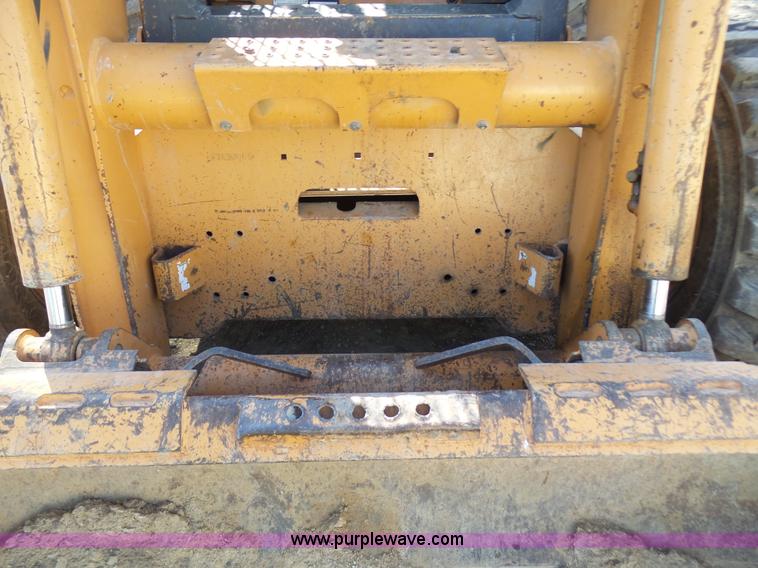 image for item L1533 2006 Case 465XT skid steer