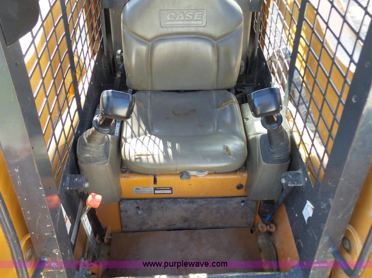 image for item L1533 2006 Case 465XT skid steer