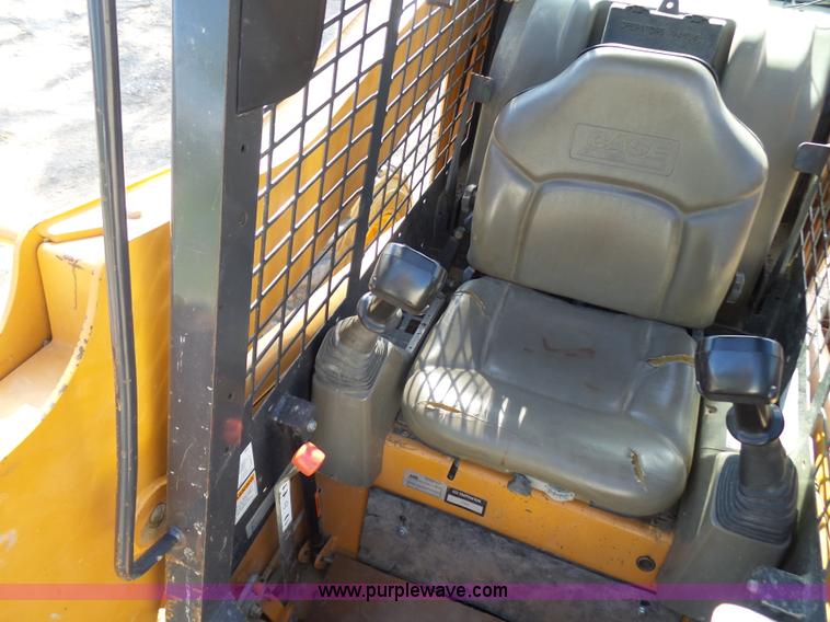 image for item L1533 2006 Case 465XT skid steer