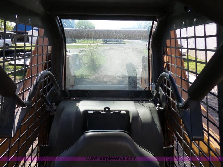 image for item L1533 2006 Case 465XT skid steer