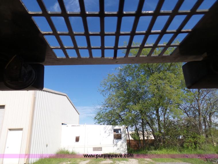 image for item L1533 2006 Case 465XT skid steer