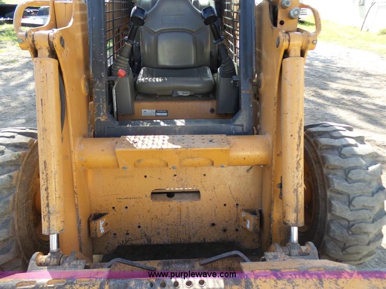 image for item L1533 2006 Case 465XT skid steer