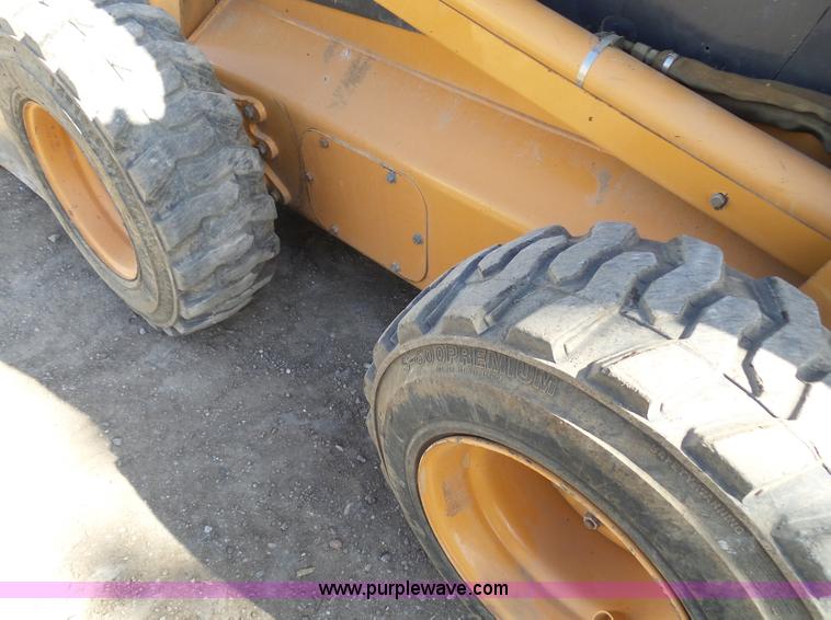 image for item L1533 2006 Case 465XT skid steer
