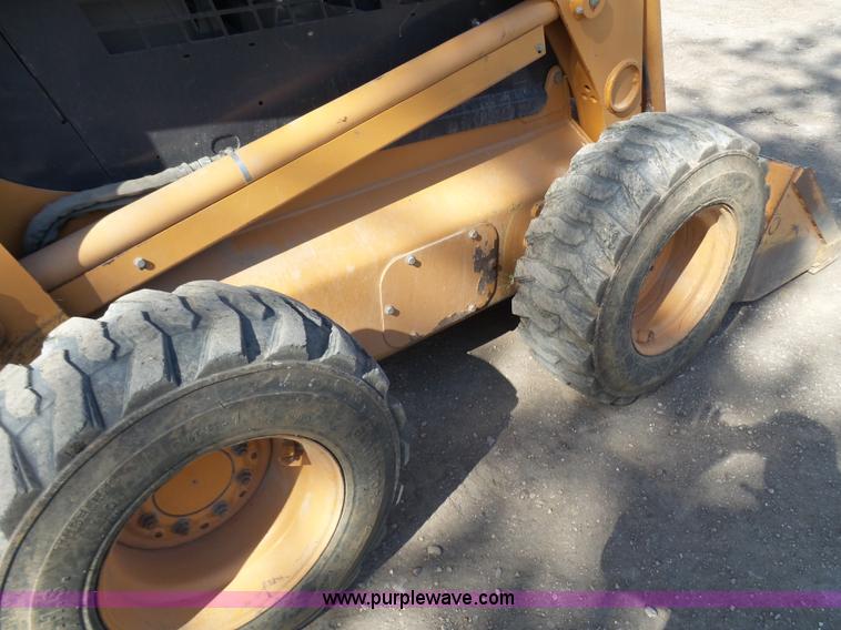 image for item L1533 2006 Case 465XT skid steer