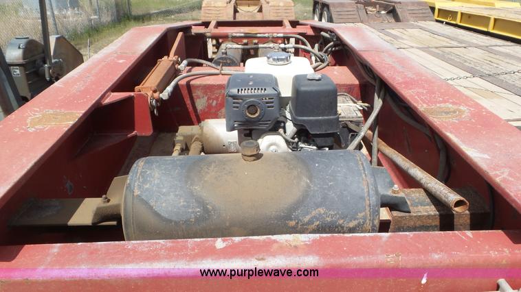 image for item L2177 2006 Witzco Challenger lowboy equipment trailer