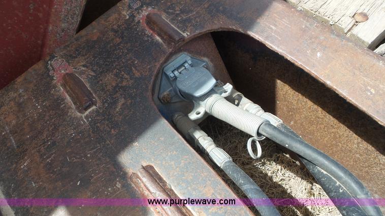 image for item L2177 2006 Witzco Challenger lowboy equipment trailer