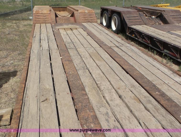 image for item L2177 2006 Witzco Challenger lowboy equipment trailer