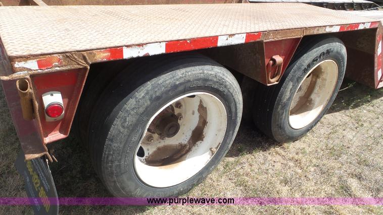 image for item L2177 2006 Witzco Challenger lowboy equipment trailer