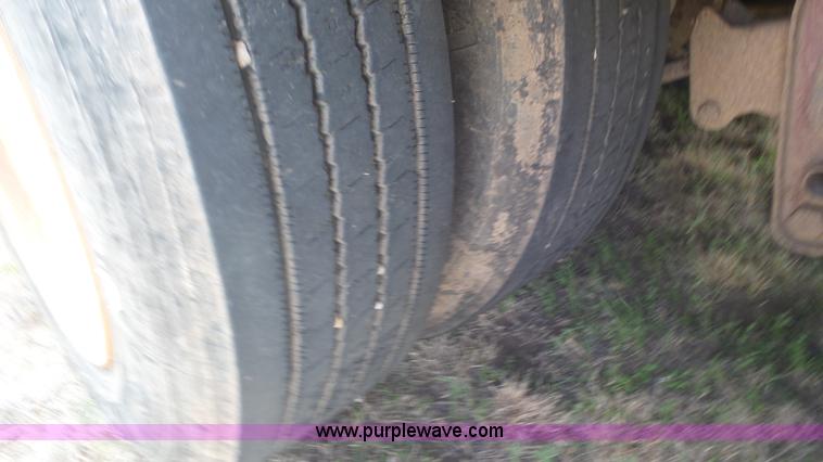 image for item L2177 2006 Witzco Challenger lowboy equipment trailer