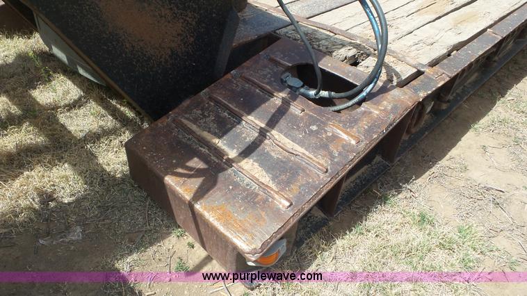 image for item L2178 2006 Witzco Challenger low boy equipment trailer