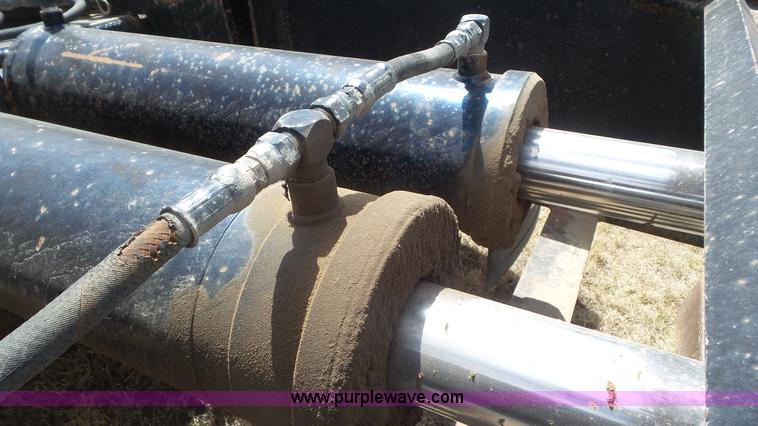 image for item L2178 2006 Witzco Challenger low boy equipment trailer