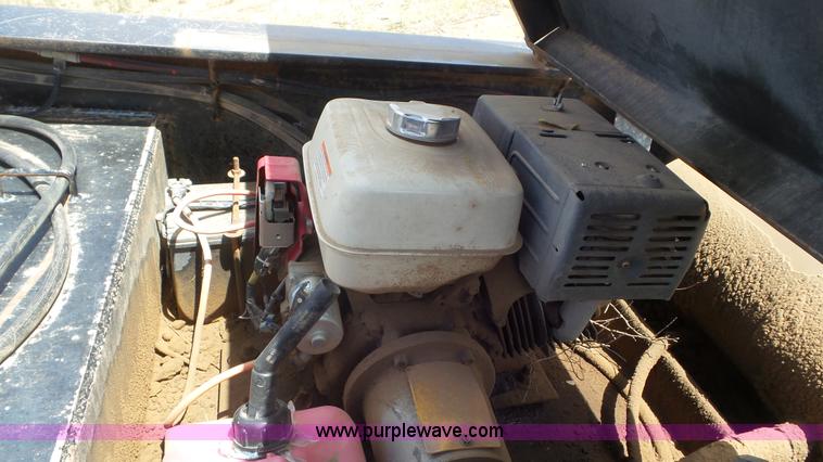 image for item L2178 2006 Witzco Challenger low boy equipment trailer