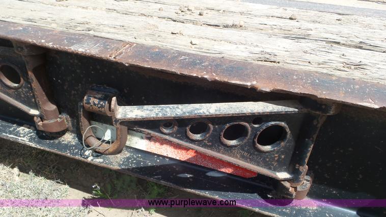 image for item L2178 2006 Witzco Challenger low boy equipment trailer