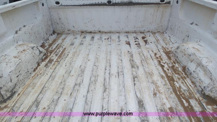 image for item L2184 2011 Chevrolet Silverado 1500 Ext. Cab pickup truck