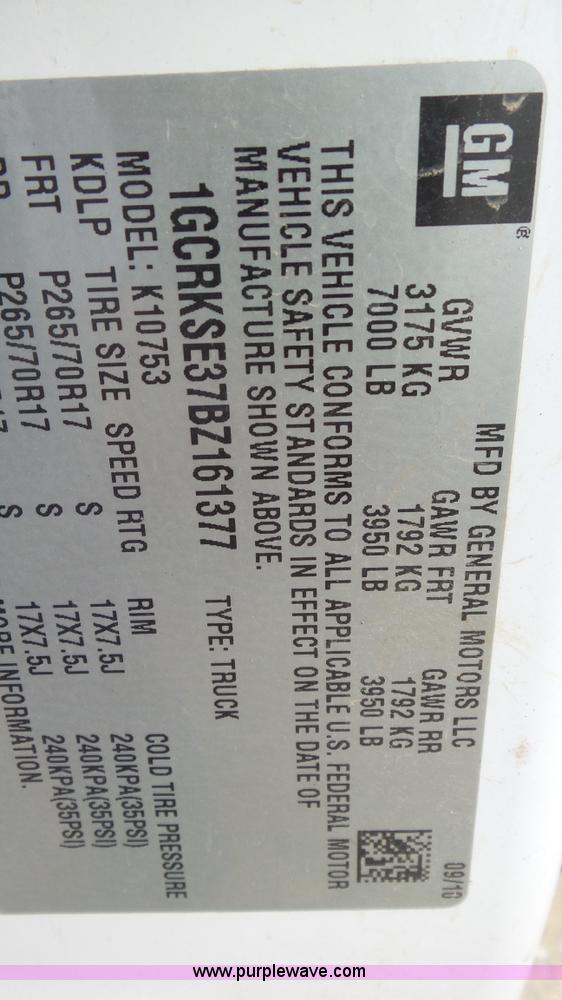 image for item L2184 2011 Chevrolet Silverado 1500 Ext. Cab pickup truck