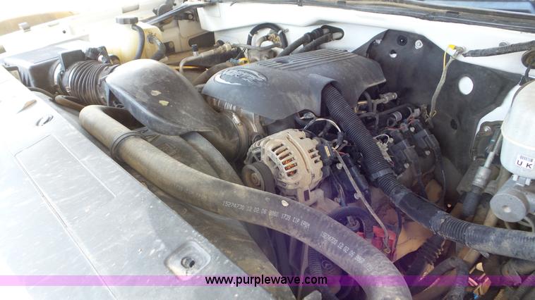 image for item L2189 2007 Chevrolet Silverado 2500HD Ext. Cab pickup truck