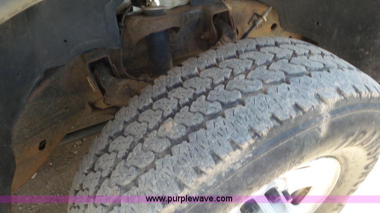 image for item L2189 2007 Chevrolet Silverado 2500HD Ext. Cab pickup truck