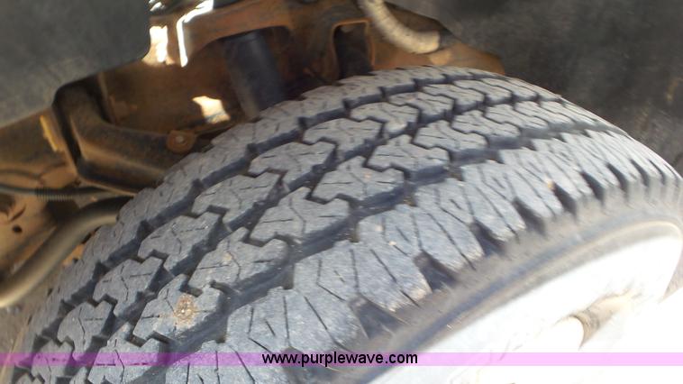 image for item L2189 2007 Chevrolet Silverado 2500HD Ext. Cab pickup truck