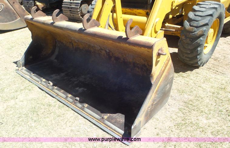 image for item L2192 2001 Caterpillar 420D backhoe