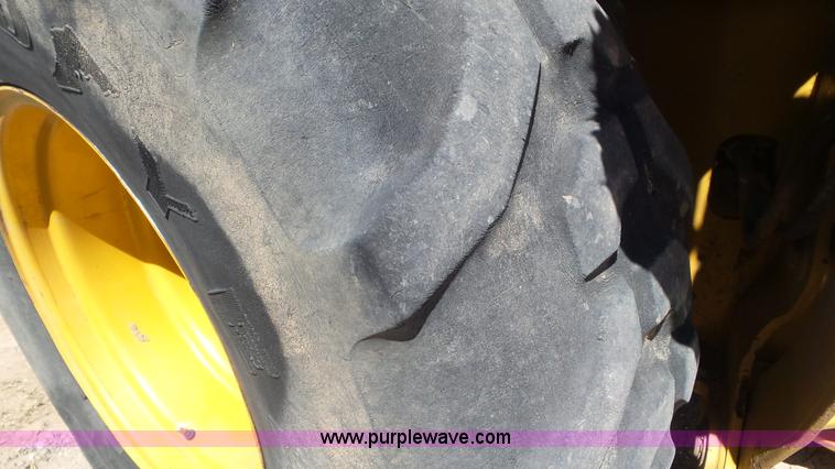 image for item L2192 2001 Caterpillar 420D backhoe