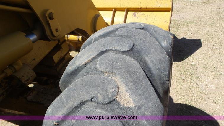 image for item L2192 2001 Caterpillar 420D backhoe