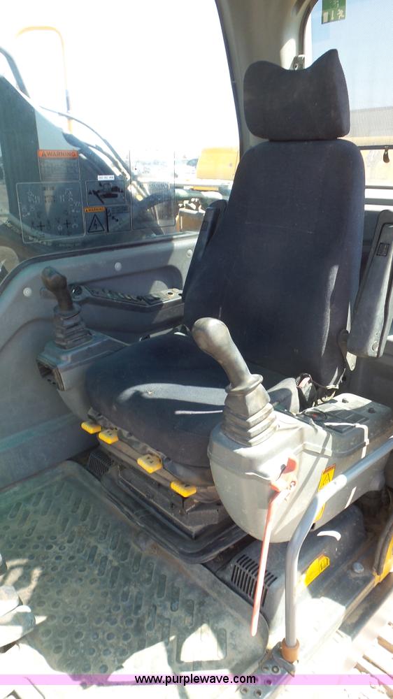 image for item L2193 2005 Volvo EC240BL C excavator