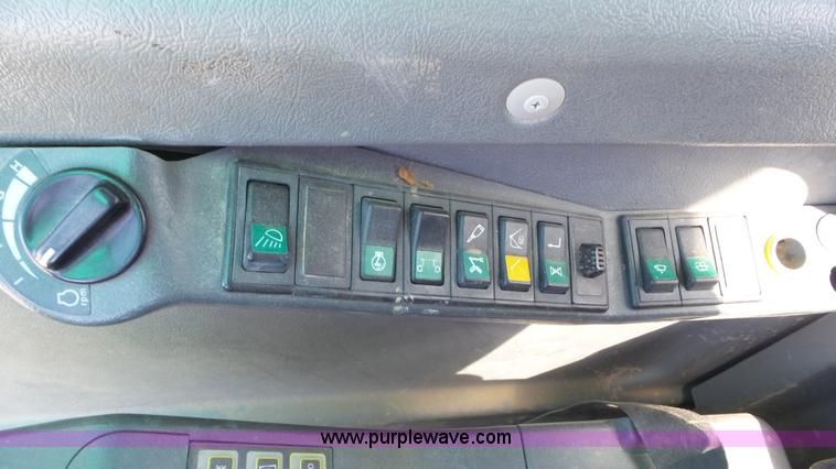 image for item L2193 2005 Volvo EC240BL C excavator