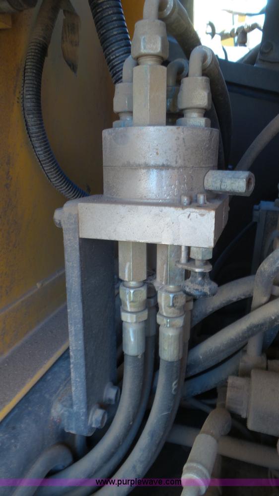 image for item L2193 2005 Volvo EC240BL C excavator