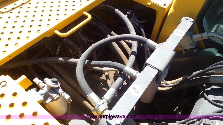 image for item L2193 2005 Volvo EC240BL C excavator