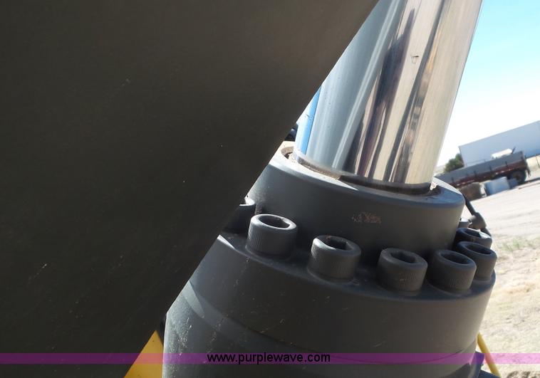 image for item L2193 2005 Volvo EC240BL C excavator