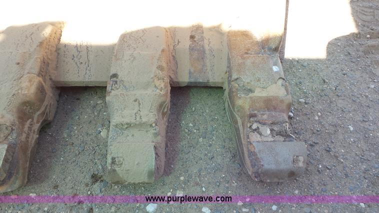 image for item L2193 2005 Volvo EC240BL C excavator