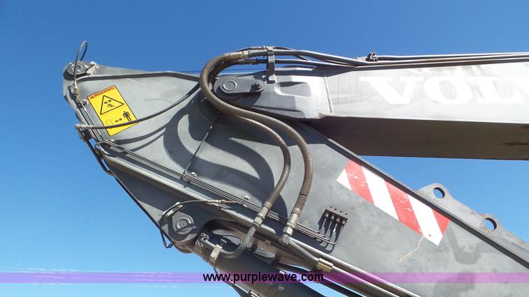 image for item L2193 2005 Volvo EC240BL C excavator