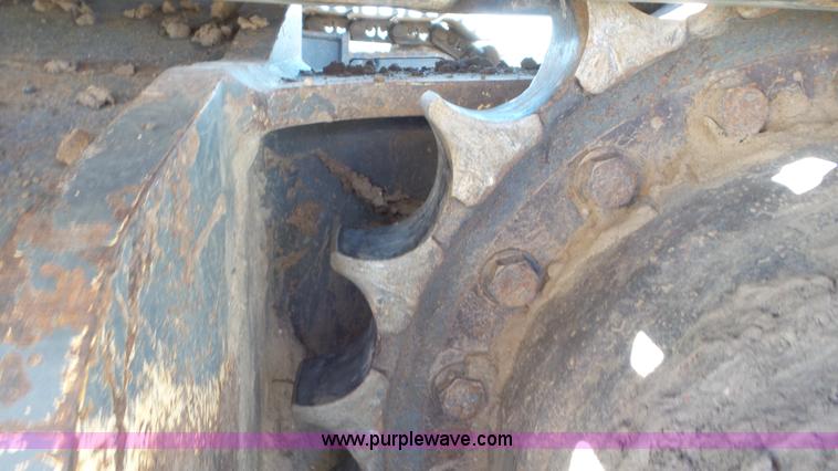 image for item L2193 2005 Volvo EC240BL C excavator