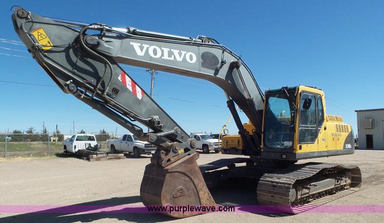 image for item L2194 2005 Volvo EC240BL C excavator