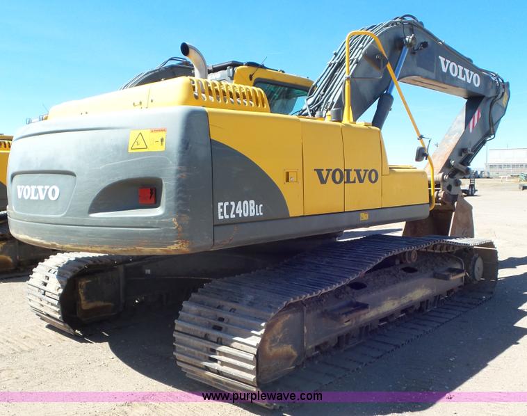 image for item L2194 2005 Volvo EC240BL C excavator