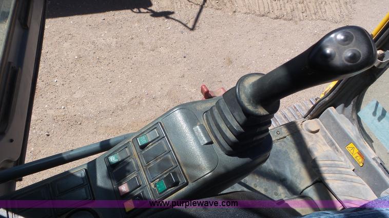 image for item L2194 2005 Volvo EC240BL C excavator