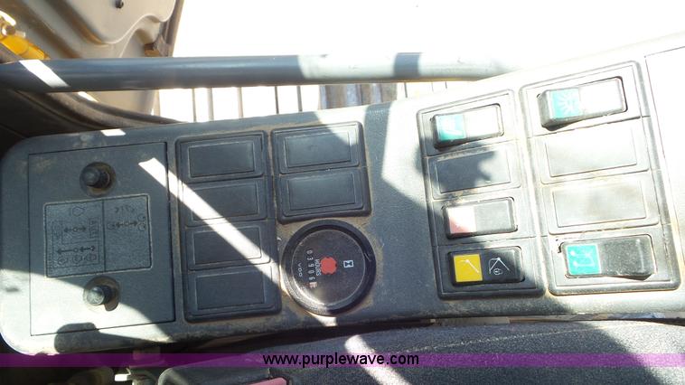 image for item L2194 2005 Volvo EC240BL C excavator