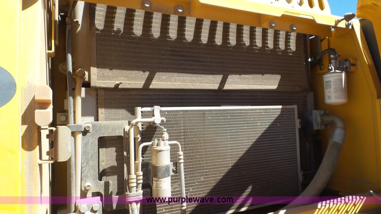 image for item L2194 2005 Volvo EC240BL C excavator