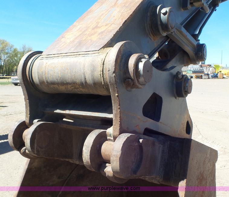 image for item L2194 2005 Volvo EC240BL C excavator