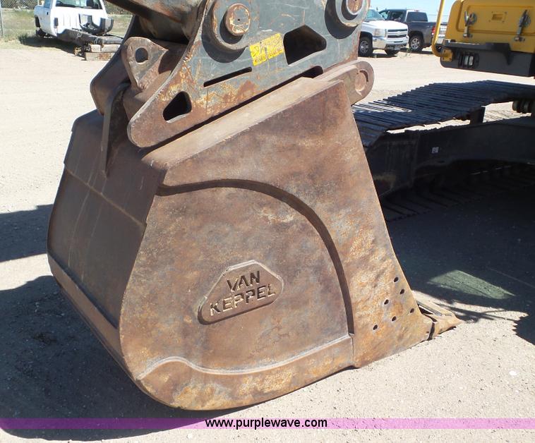 image for item L2194 2005 Volvo EC240BL C excavator