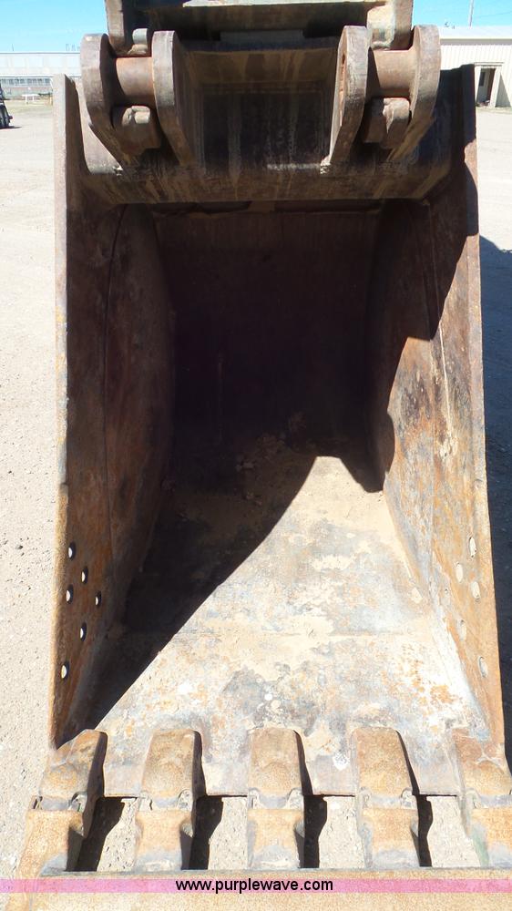 image for item L2194 2005 Volvo EC240BL C excavator