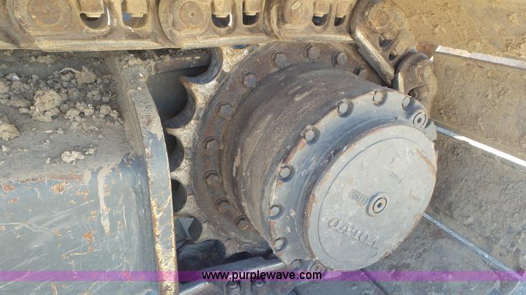 image for item L2194 2005 Volvo EC240BL C excavator