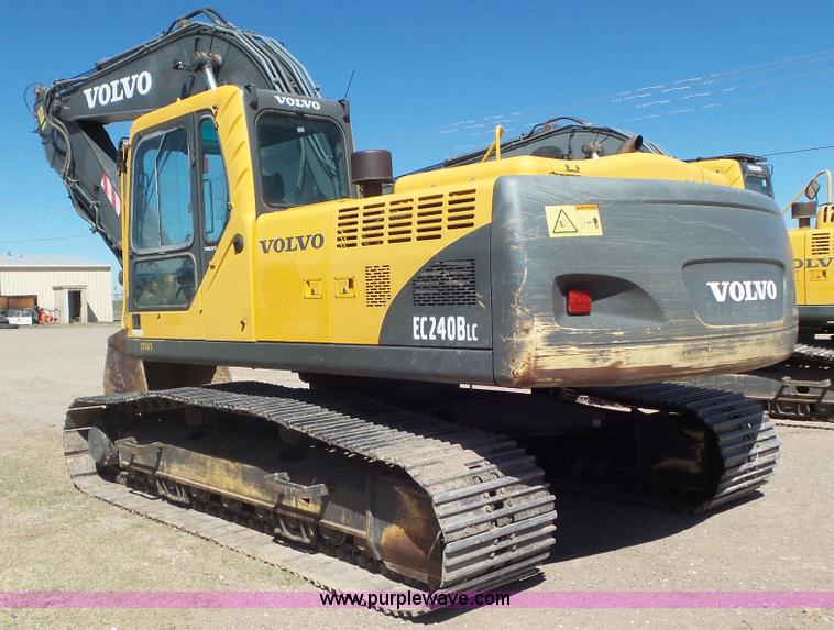 image for item L2195 2006 Volvo EC240BL C excavator