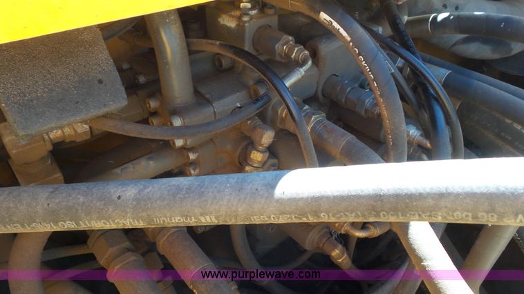 image for item L2195 2006 Volvo EC240BL C excavator