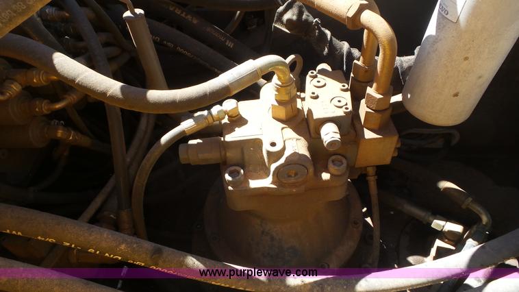 image for item L2195 2006 Volvo EC240BL C excavator